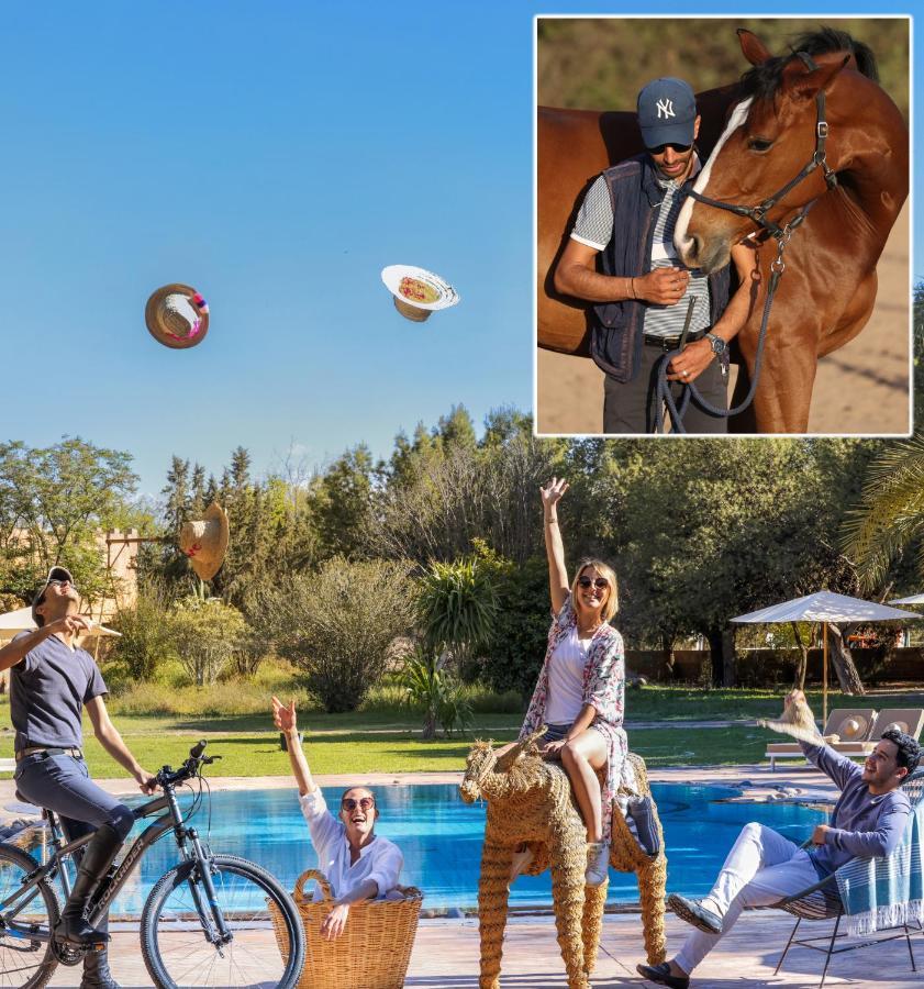 La Vie En Rose - Horses & Dogs House Bed and Breakfast Aït Hamid Eksteriør billede